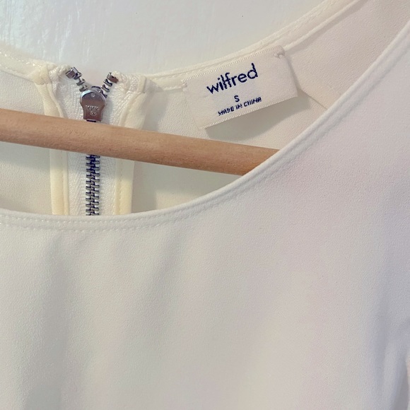 Aritzia Wilfred white silk floral tank top. Size S - Picture 4 of 4